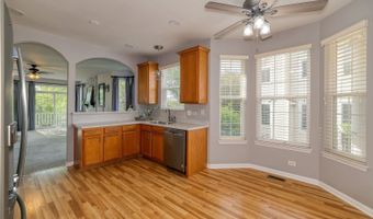 3009 Talaga Dr, Algonquin, IL 60102