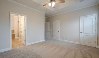 1949 Sterling Oaks Cir NE 13, Atlanta, GA 30319