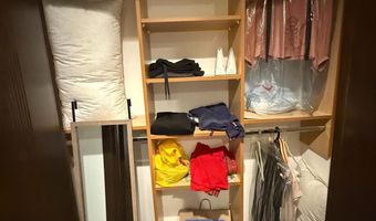 163 Longwood Dr, Manalapan, NJ 07726