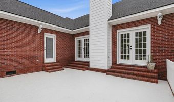 171 Larkspur Dr, Albany, GA 31721