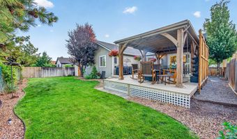 62633 Hawkview Rd, Bend, OR 97701