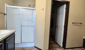 3308 Burgett St, Carlsbad, NM 88220