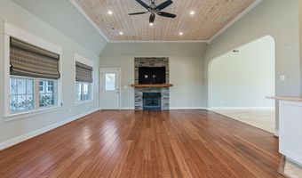 233 QUEENS GATE, Alabaster, AL 35114