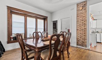 120 E PACIFIC St, Appleton, WI 54911