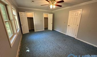 224 Dunn Dr, Albertville, AL 35950