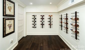 72 Windsor Rd, Asheville, NC 28804