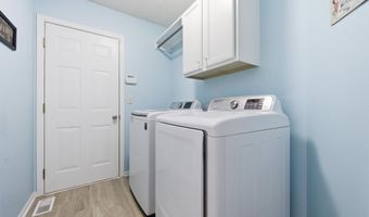 705 S Westview Cir, Andover, KS 67002