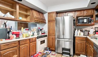 27050 W Wilmot Rd, Antioch, IL 60002