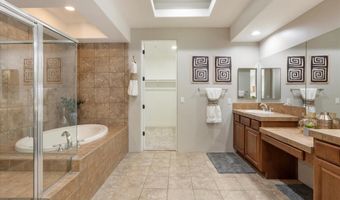 7200 E RIDGEVIEW Pl 9, Carefree, AZ 85377