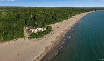 8408 Lake Shore Rd, Angola, NY 14006