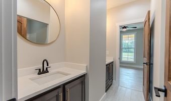 90 COLUMBUS, Adamsville, TN 38310