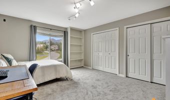 16268 Noble Point Dr, Anchorage, AK 99516