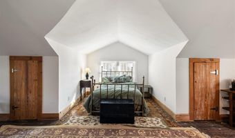 301 E McKinley Ave, Apache, OK 73006