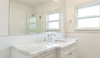 2240 W 231st St, Torrance, CA 90501