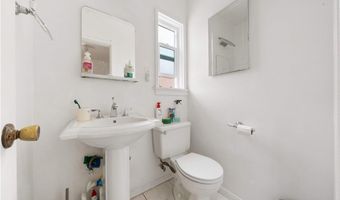 2917 W Hellman Ave, Alhambra, CA 91803