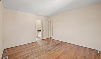4052 MARTIN LUTHER KING JR Ave SW, Washington, DC 20032