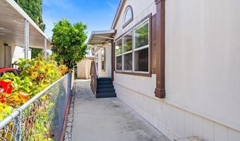 4660 N River Rd 17, Oceanside, CA 92057