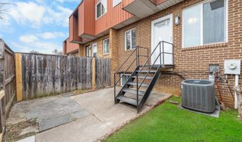 4107 MASSACHUSETTS Ave SE 9, Washington, DC 20019