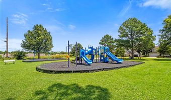 1514 NE Young Ave, Bentonville, AR 72712