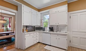 403 Finch St, Adrian, MI 49221