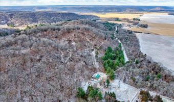 7422 Loy Rd, Arena, WI 53503