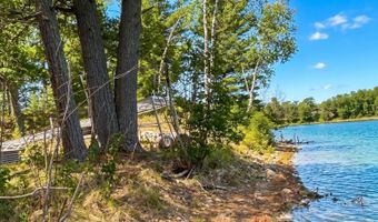 1642 20th St NW, Backus, MN 56435