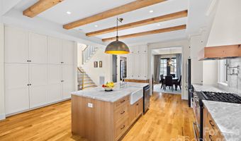 2649 Chesterfield Ave, Charlotte, NC 28205