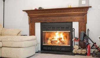 2057 Lakeside Dr, Alloway, NJ 07422