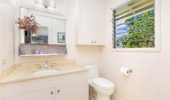4692 Likini St, Honolulu, HI 96818