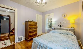 4951 W Liberty Rd, Ann Arbor, MI 48103