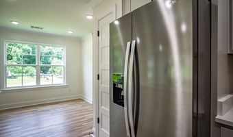 102 Autumwood Cv, Batesville, MS 38606