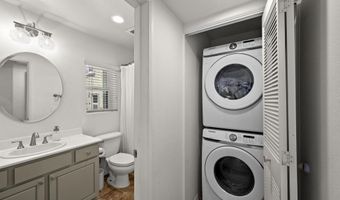 7715 El Cajon Blvd 5, La Mesa, CA 91942