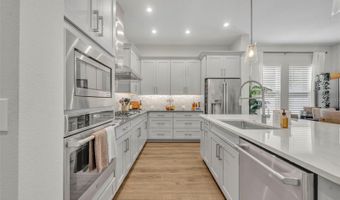 1835 LAKE SUE Dr, Orlando, FL 32803