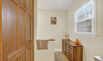 4213 GLENN DALE Rd, Bowie, MD 20720