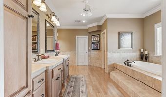 2108 N Mountain Grove Rd, Alma, AR 72921