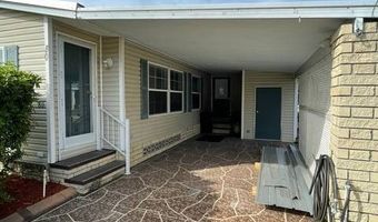 80 E Hampton Dr, Auburndale, FL 33823