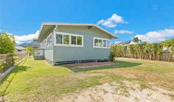 407 Keaniani St B, Kailua, HI 96734