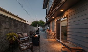 2669 CHICAGO St, Albany, OR 97322