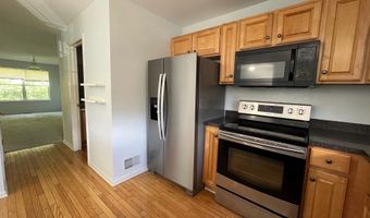 2815 Barclay Way, Ann Arbor, MI 48105