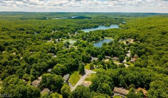 1 Bantry Ct, Alloway, NJ 07422
