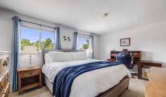 7370 Devinney Ct, Arvada, CO 80005