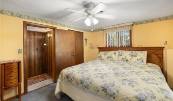 103 Rollingwood Dr, North Kingstown, RI 02852