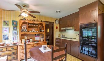 19494 Oakwood Dr, Abingdon, VA 24211