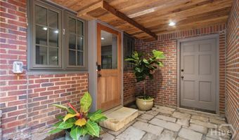 115 Milledge Hts, Athens, GA 30606