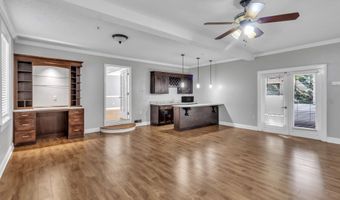 125 Lake Picketts Dr, Acworth, GA 30101