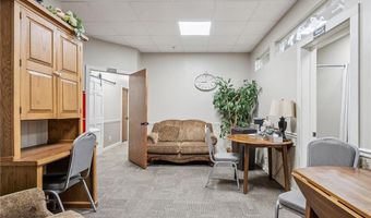 4709 220th Trl, Amana, IA 52203