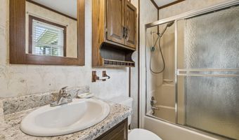 187 Burns Ln, Benton, TN 37307