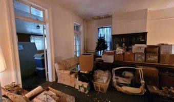 757 Avenue C, Bayonne, NJ 07002