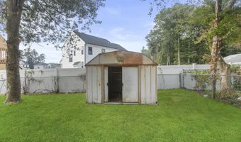 28 Anchorage Blvd, Bayville, NJ 08721