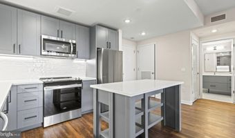 4000 WISCONSIN Ave NW Parc-Ph705, Washington, DC 20016